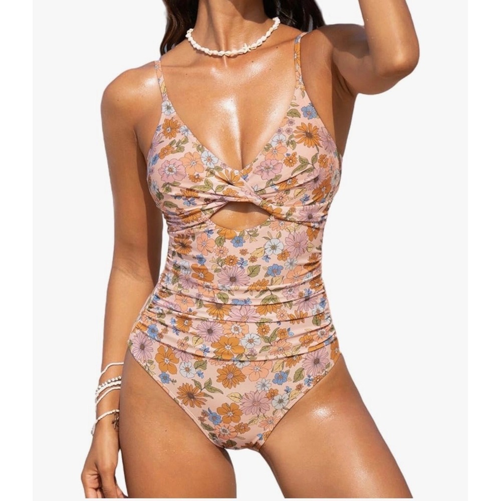 NEW Cupshe Floral Tummy Contouring One Piece Swimsuit Pink Retro Size Small - Picture 3 of 8